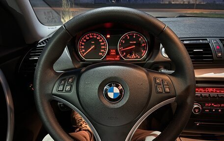 BMW 1 серия, 2009 год, 1 780 000 рублей, 11 фотография