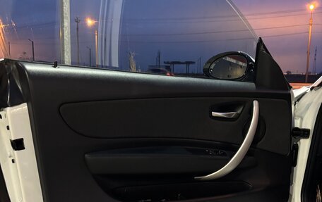 BMW 1 серия, 2009 год, 1 780 000 рублей, 19 фотография