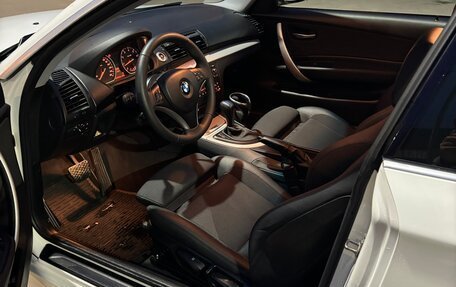 BMW 1 серия, 2009 год, 1 780 000 рублей, 20 фотография