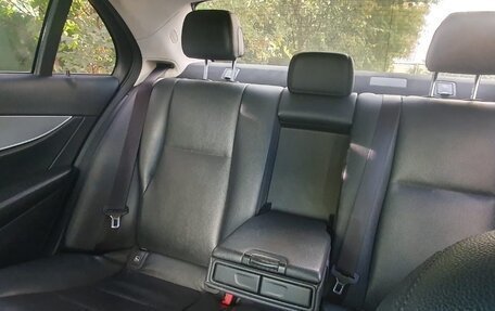 Mercedes-Benz E-Класс, 2019 год, 1 650 000 рублей, 5 фотография