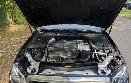 Mercedes-Benz E-Класс, 2019 год, 1 650 000 рублей, 9 фотография