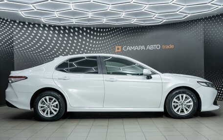 Toyota Camry, 2018 год, 2 040 000 рублей, 4 фотография