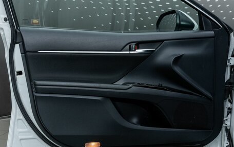 Toyota Camry, 2018 год, 2 040 000 рублей, 24 фотография