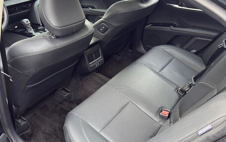 Toyota Camry, 2024 год, 3 950 000 рублей, 16 фотография