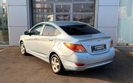 Hyundai Solaris II рестайлинг, 2011 год, 595 000 рублей, 7 фотография