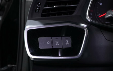 Audi A6, 2021 год, 2 500 000 рублей, 14 фотография