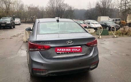 Hyundai Solaris II рестайлинг, 2018 год, 890 000 рублей, 5 фотография