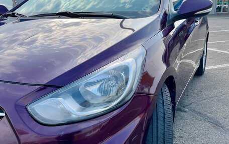 Hyundai Solaris II рестайлинг, 2012 год, 825 000 рублей, 5 фотография