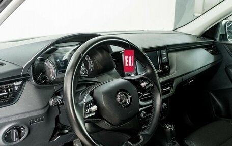 Skoda Rapid II, 2021 год, 1 820 000 рублей, 5 фотография