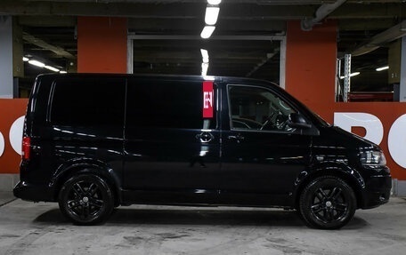 Volkswagen Multivan T5, 2010 год, 2 198 000 рублей, 4 фотография