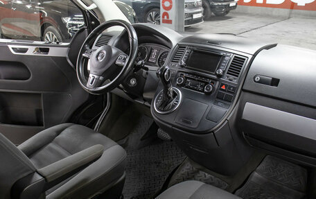 Volkswagen Multivan T5, 2010 год, 2 198 000 рублей, 11 фотография