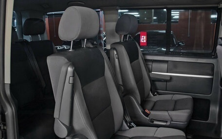 Volkswagen Multivan T5, 2010 год, 2 198 000 рублей, 12 фотография