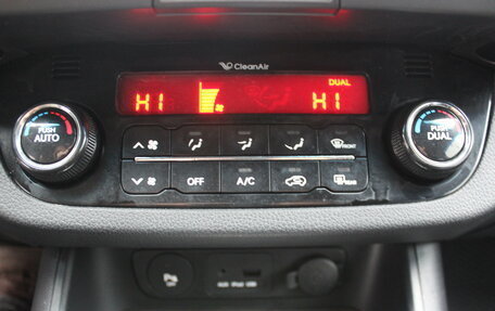 KIA Sportage III, 2011 год, 1 275 000 рублей, 26 фотография