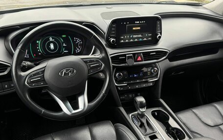 Hyundai Santa Fe IV, 2019 год, 2 899 999 рублей, 21 фотография