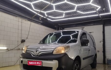 Renault Kangoo II рестайлинг, 2013 год, 690 000 рублей, 1 фотография