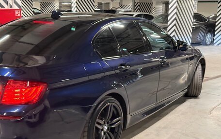 BMW 5 серия, 2015 год, 2 750 000 рублей, 21 фотография