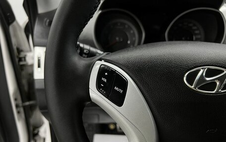 Hyundai Elantra V, 2013 год, 1 075 000 рублей, 18 фотография