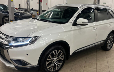 Mitsubishi Outlander III рестайлинг 3, 2015 год, 1 680 000 рублей, 1 фотография