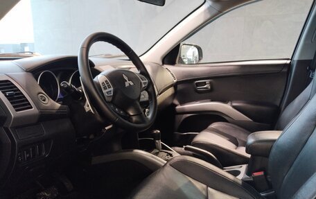 Mitsubishi Outlander III рестайлинг 3, 2010 год, 1 149 000 рублей, 7 фотография