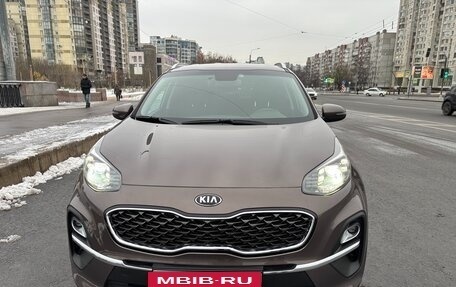 KIA Sportage IV рестайлинг, 2020 год, 2 800 000 рублей, 4 фотография