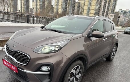 KIA Sportage IV рестайлинг, 2020 год, 2 800 000 рублей, 2 фотография