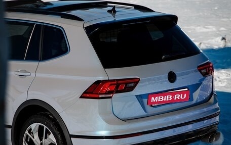 Volkswagen Tiguan II, 2019 год, 3 100 000 рублей, 4 фотография