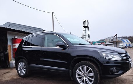Volkswagen Tiguan I, 2012 год, 1 220 000 рублей, 2 фотография