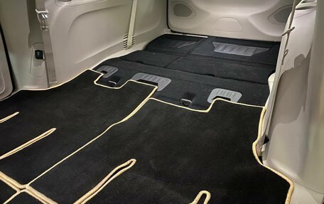 Chrysler Pacifica (RU), 2019 год, 3 950 000 рублей, 11 фотография