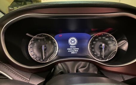 Chrysler Pacifica (RU), 2019 год, 3 950 000 рублей, 16 фотография