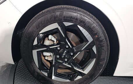 KIA K5, 2023 год, 2 650 000 рублей, 6 фотография