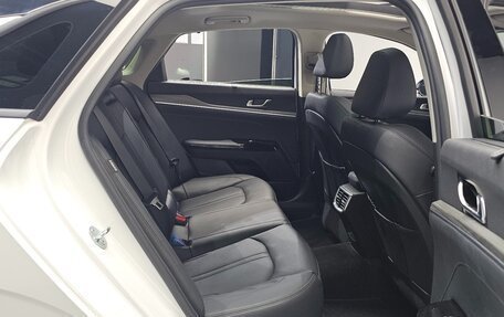 KIA K5, 2023 год, 2 650 000 рублей, 11 фотография