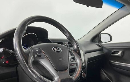 KIA Rio III рестайлинг, 2016 год, 990 000 рублей, 16 фотография