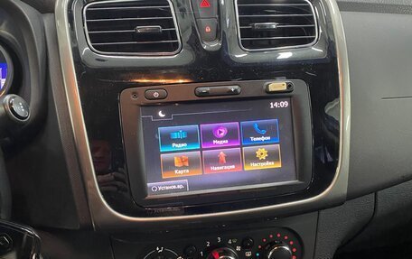 Renault Logan II, 2017 год, 750 000 рублей, 9 фотография