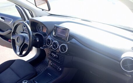 Mercedes-Benz B-Класс, 2012 год, 1 600 000 рублей, 15 фотография