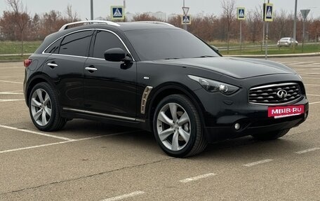 Infiniti FX II, 2011 год, 1 650 000 рублей, 2 фотография