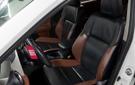 Toyota RAV4, 2012 год, 2 099 000 рублей, 16 фотография