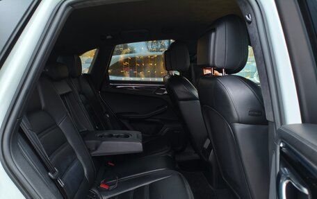 Porsche Macan I рестайлинг, 2014 год, 3 400 000 рублей, 12 фотография