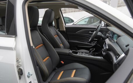 FAW Bestune T77, 2024 год, 2 199 000 рублей, 8 фотография