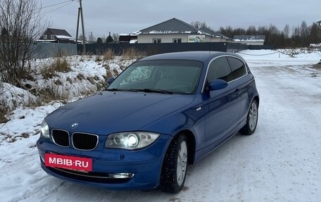 BMW 1 серия, 2008 год, 990 000 рублей, 2 фотография