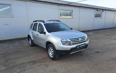 Renault Duster I рестайлинг, 2013 год, 973 000 рублей, 3 фотография