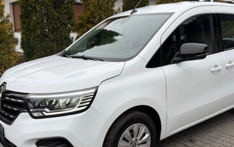 Renault Kangoo, 2022 год, 2 500 000 рублей, 1 фотография