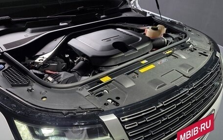 Land Rover Range Rover IV рестайлинг, 2023 год, 15 300 000 рублей, 5 фотография