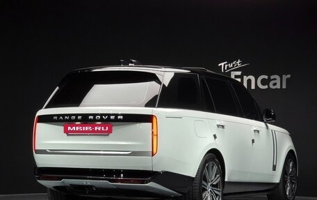 Land Rover Range Rover IV рестайлинг, 2023 год, 15 300 000 рублей, 4 фотография