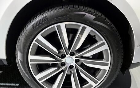 Land Rover Range Rover IV рестайлинг, 2023 год, 15 300 000 рублей, 13 фотография