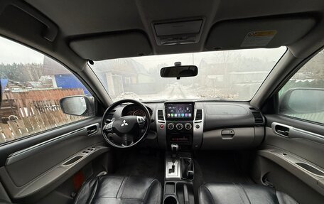 Mitsubishi Pajero Sport II рестайлинг, 2014 год, 1 500 000 рублей, 8 фотография