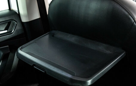 Volkswagen Tiguan II, 2018 год, 2 679 000 рублей, 28 фотография