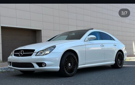 Mercedes-Benz CLS, 2005 год, 2 000 000 рублей, 3 фотография