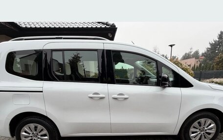 Renault Kangoo, 2022 год, 2 500 000 рублей, 6 фотография