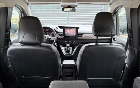 Renault Kangoo, 2022 год, 2 500 000 рублей, 21 фотография