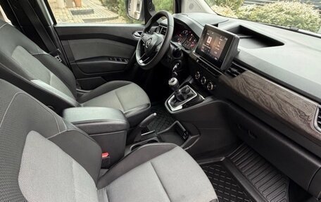 Renault Kangoo, 2022 год, 2 500 000 рублей, 14 фотография